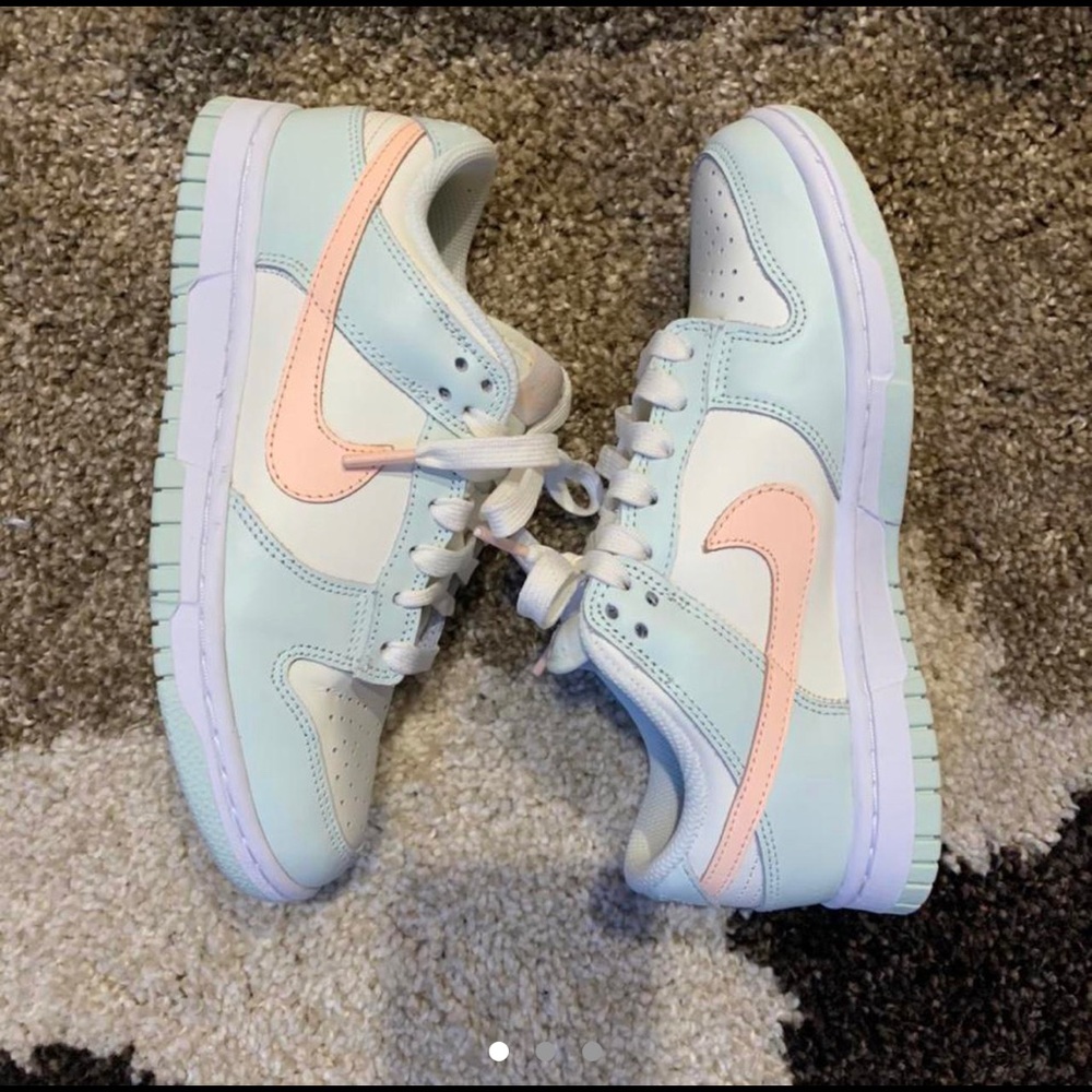 WMNS DUNK